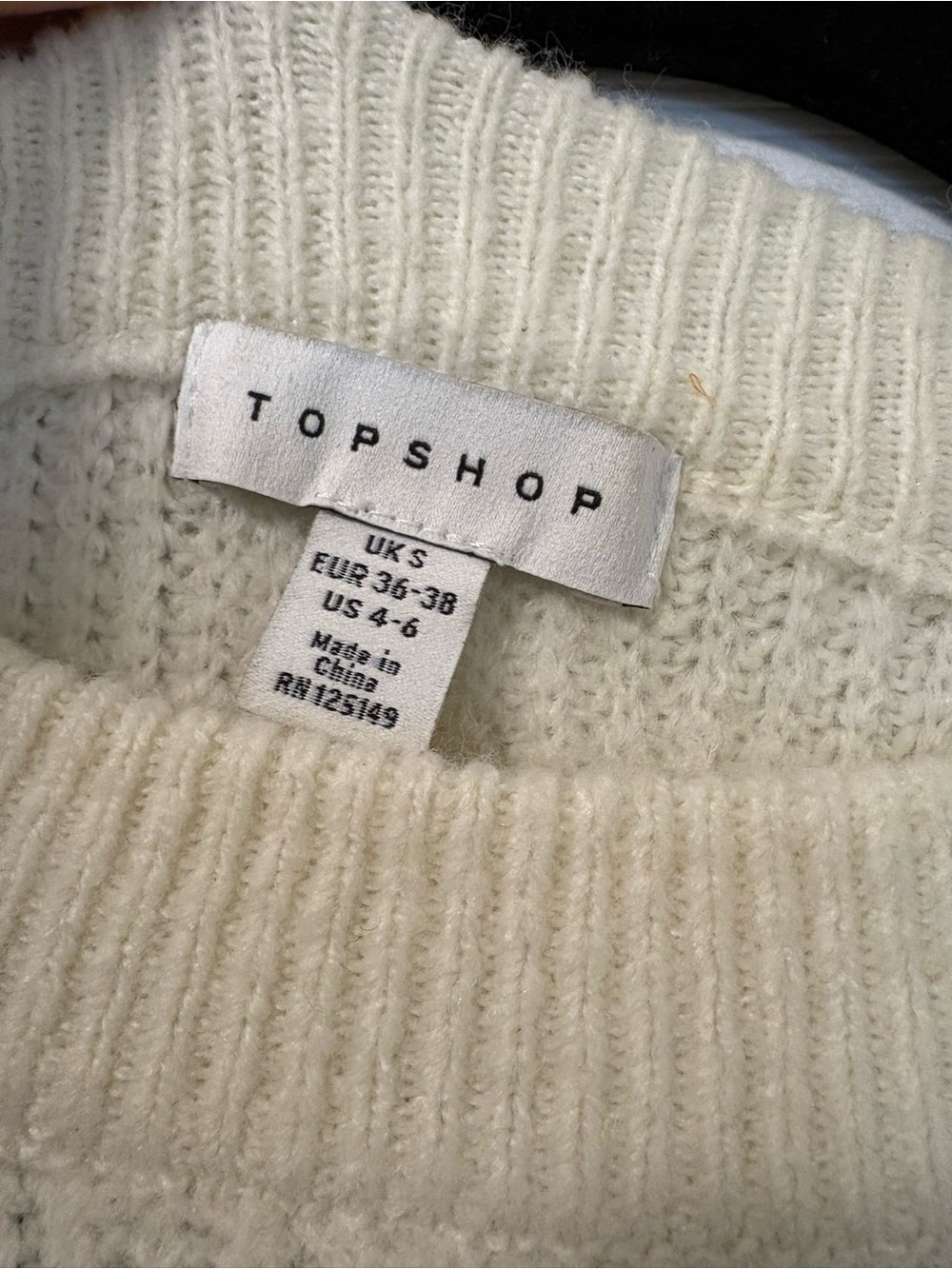 Top shop S small cropped off-white cream sweater - Picture 2 of 2